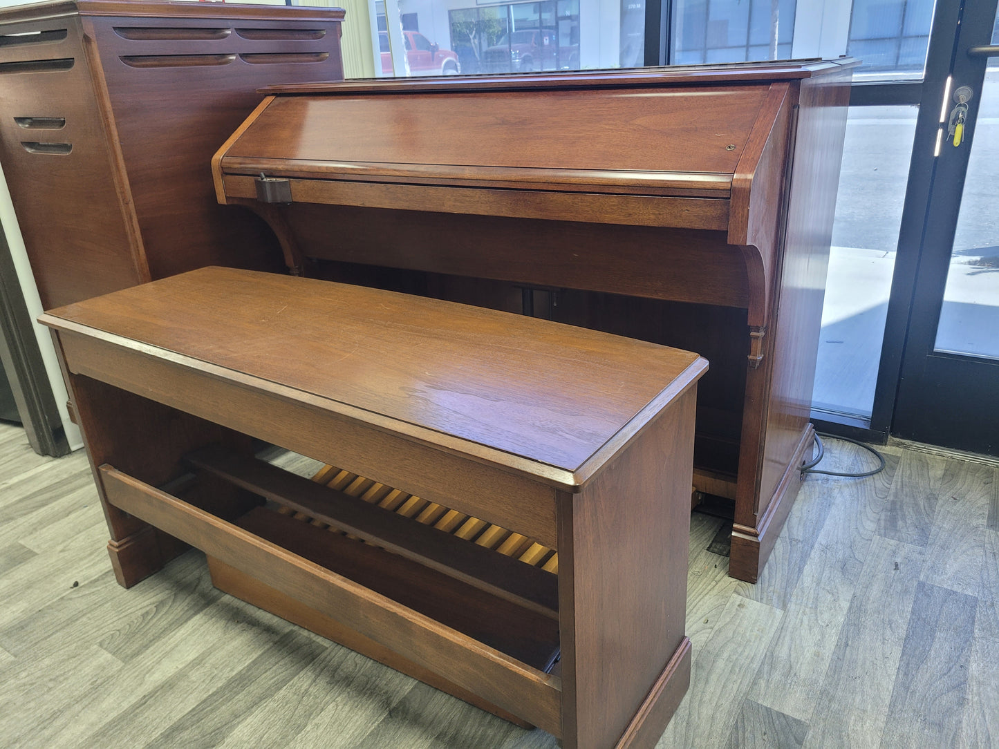 Hammond C3 organ & leslie speaker $8995.00